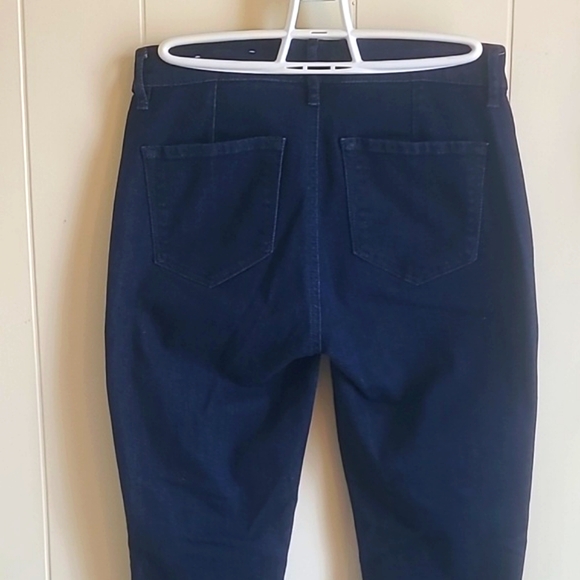 LOFT Modern Skinny Jeans with Buttons, Size 0, Never Worn! - Picture 4 of 5